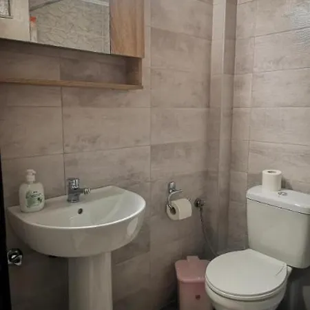 Ubytování v soukromí ΧΑΡΗς ROOMS *